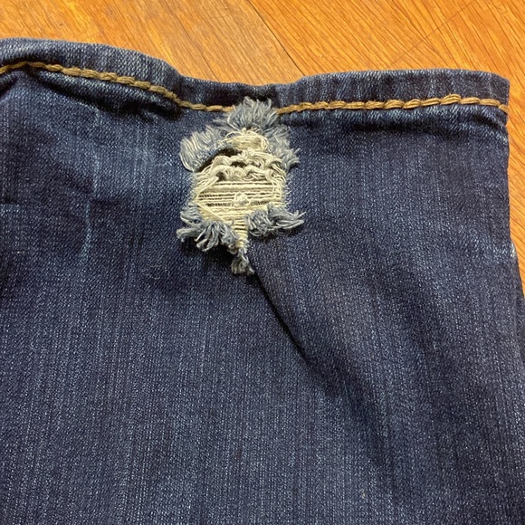 LA IDOL USA EMBELLISHED DISTRESSED SIZE 7 (W30 x L33) - Picture 4 of 11